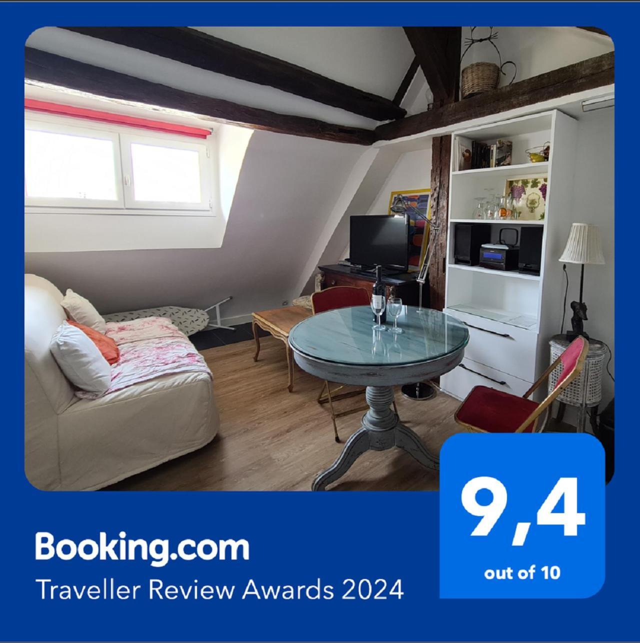 Appartement Coeur De Paris Avec Vue Sur Les Toits Екстер'єр фото